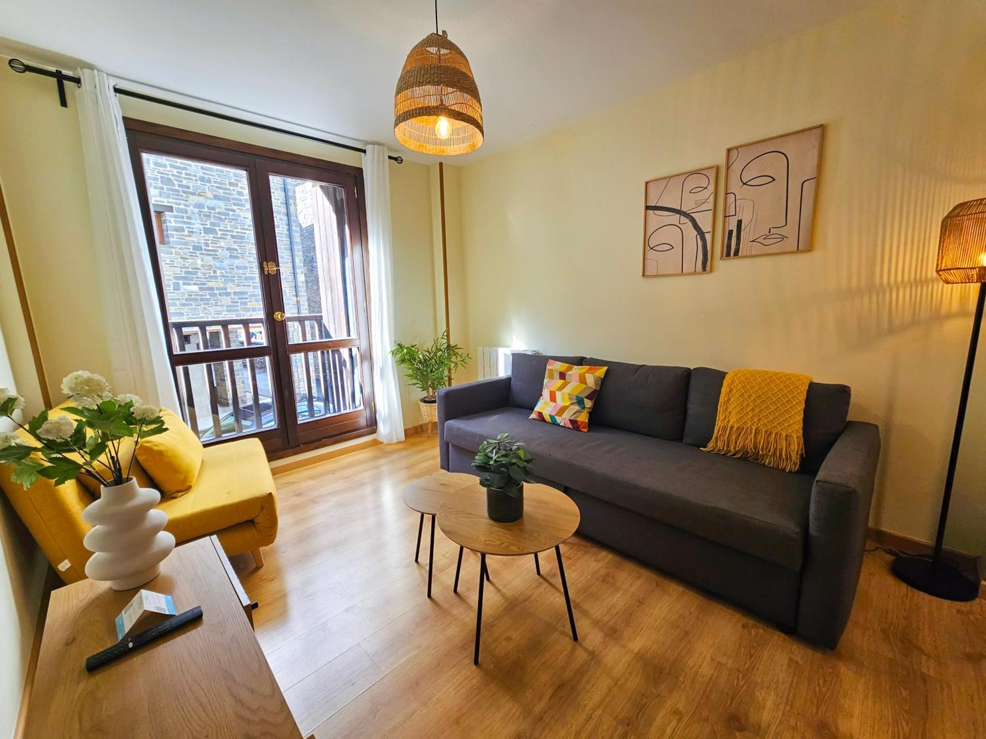 Apartamentos Escarrilla Suites 3000 ภายนอก รูปภาพ